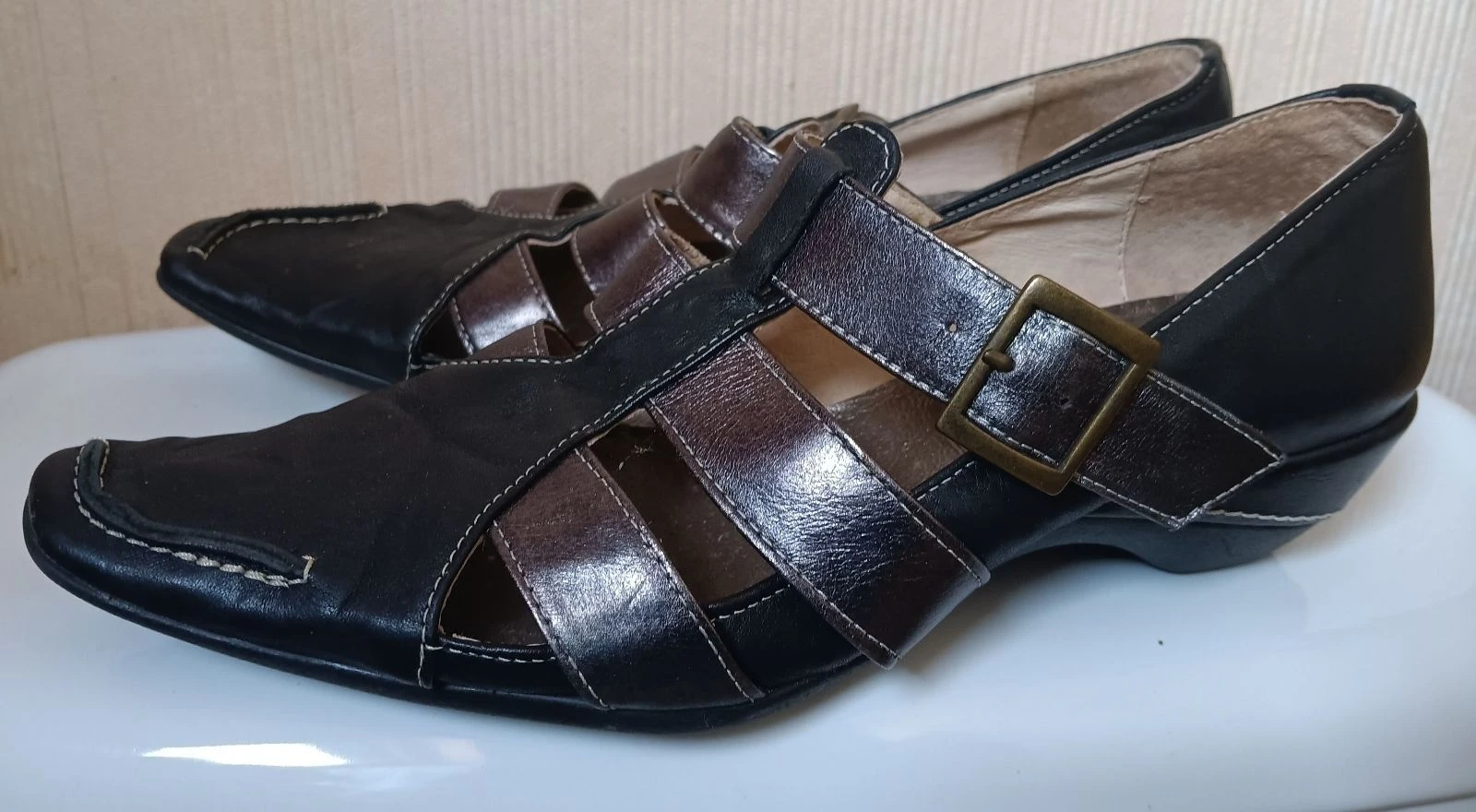 Chaussure, cuir 36